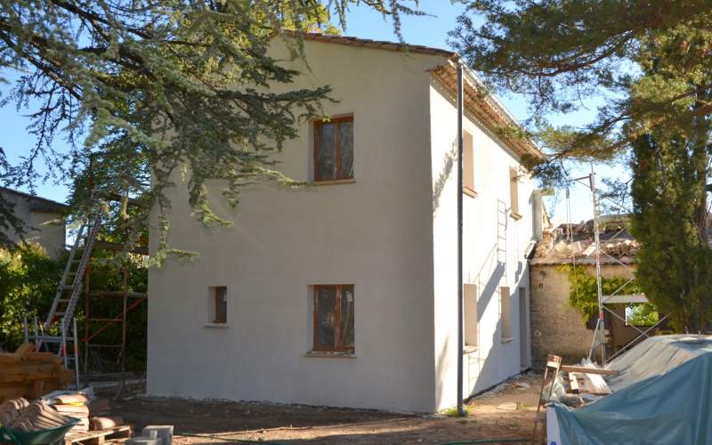 Constructeur de maison bois avec enduit en Vaucluse 84